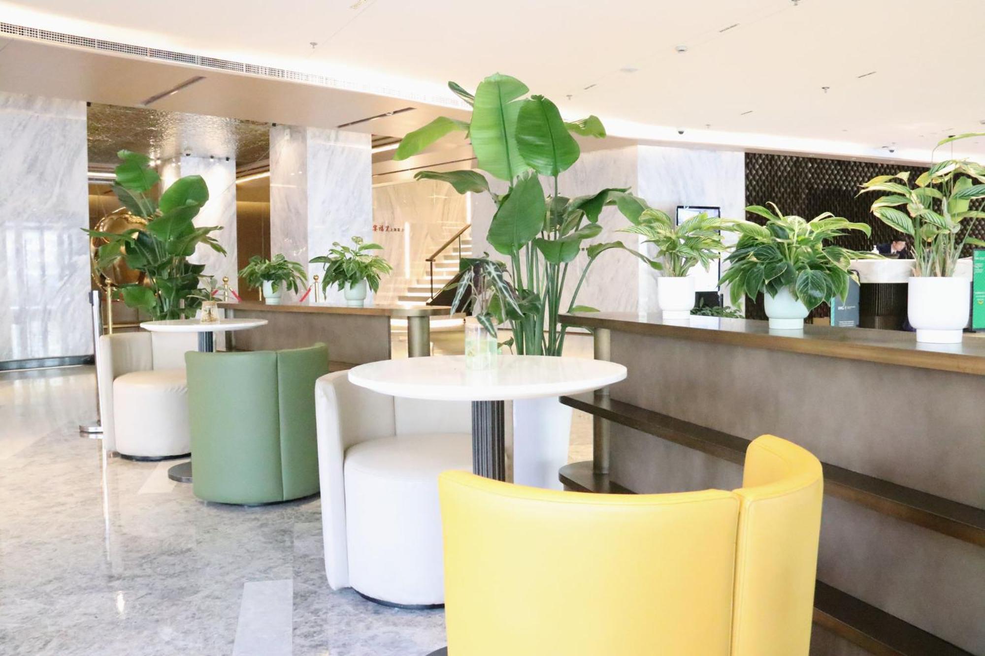 Holiday Inn Shanghai Huaxia By Ihg - Overlooking City Scenery At Sky View Restaurant Exteriér fotografie